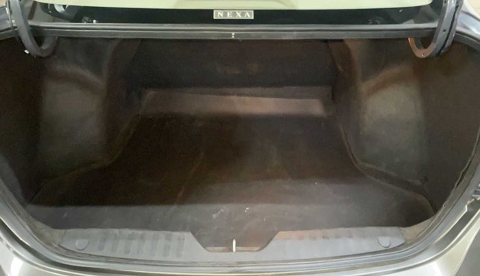 2018 Maruti Ciaz ALPHA 1.5 SHVS PETROL, Petrol, Manual, 91,060 km, Boot Inside