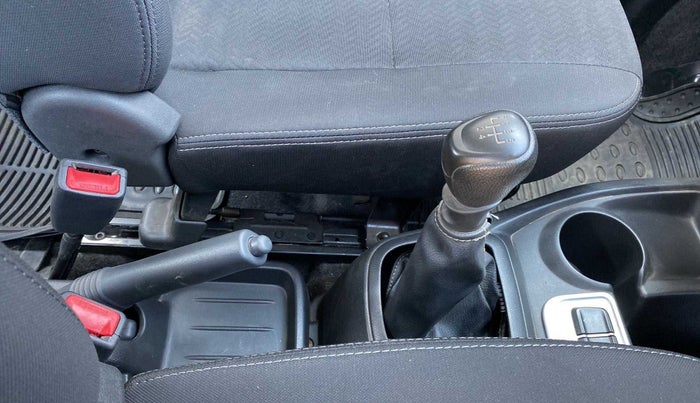 2019 Datsun Redi Go S 1.0, Petrol, Manual, 10,162 km, Gear Lever