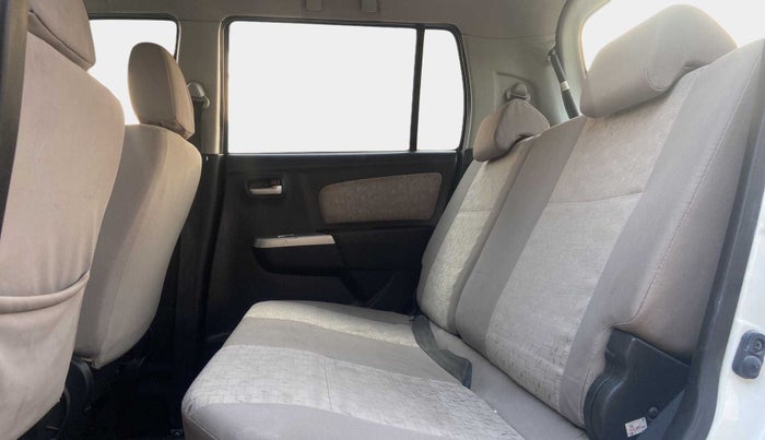 2016 Maruti Wagon R 1.0 VXI OPT, Petrol, Manual, 31,785 km, Right Side Rear Door Cabin