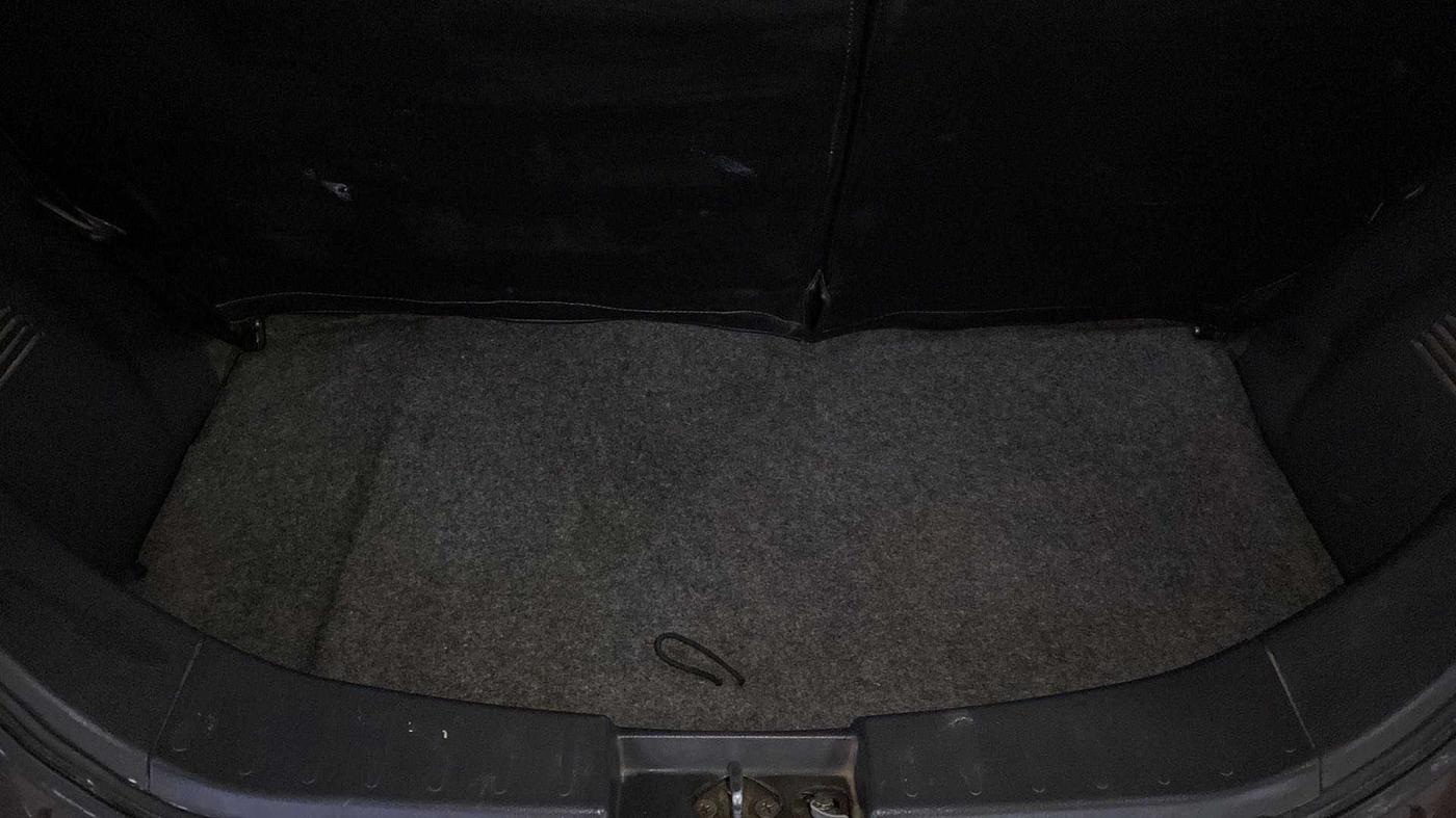 2012 Maruti Wagon R 1.0 LXI, Petrol, Manual, 38,374 km, Boot Inside