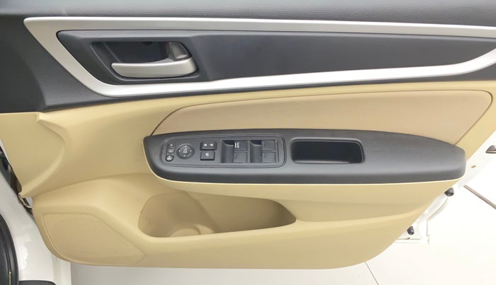 2021 Honda Amaze 1.2L I-VTEC VX CVT, Petrol, Automatic, 19,356 km, Driver Side Door Panels Control
