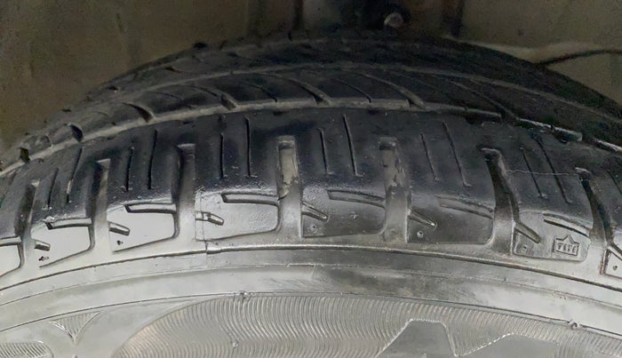 2021 Honda Amaze 1.2L I-VTEC VX CVT, Petrol, Automatic, 19,356 km, Right Front Tyre Tread