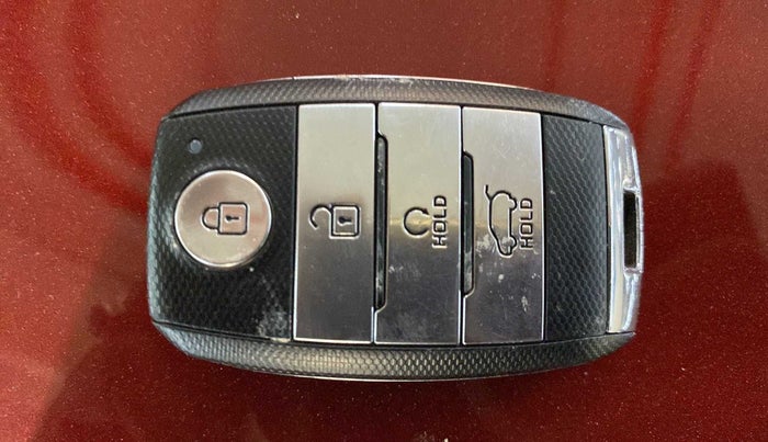 2020 KIA SONET GTX PLUS 1.0 DCT, Petrol, Automatic, 22,903 km, Key Close Up
