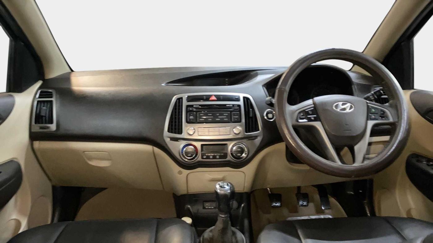 2013 Hyundai i20 ASTA 1.4 CRDI, Diesel, Manual, 72,028 km, Dashboard
