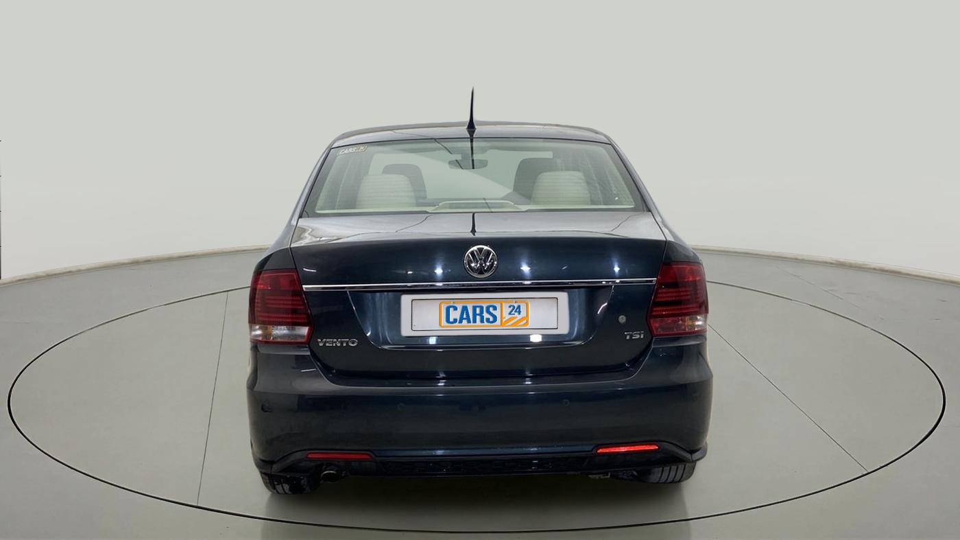 2019 Volkswagen Vento HIGHLINE PLUS 1.2 AT 16 ALLOY, Petrol, Automatic, 16,897 km, Back/Rear