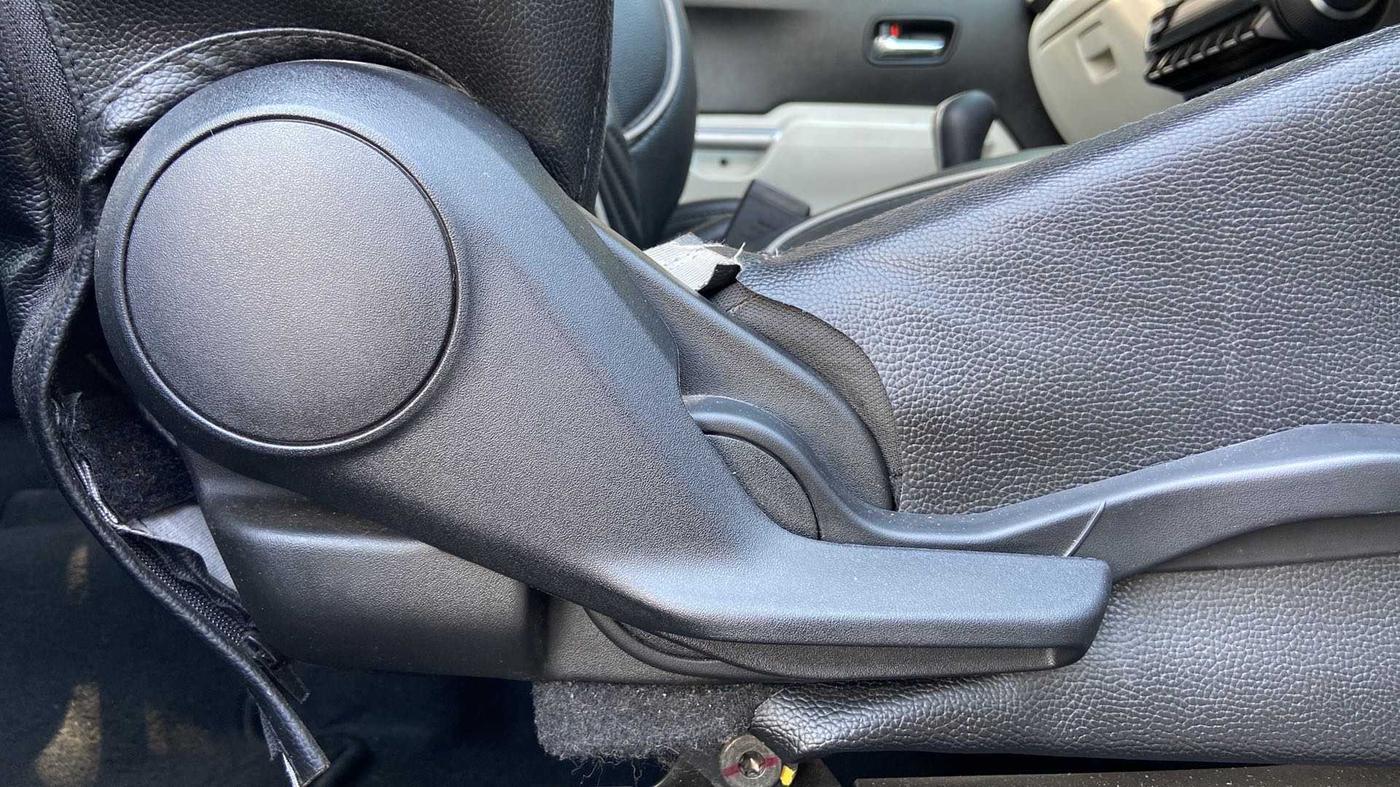 2021 Maruti IGNIS ALPHA 1.2 AMT, Petrol, Automatic, 22,950 km, Driver Side Adjustment Panel