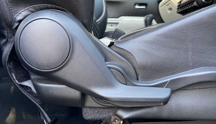 2021 Maruti IGNIS ALPHA 1.2 AMT, Petrol, Automatic, 22,950 km, Driver Side Adjustment Panel