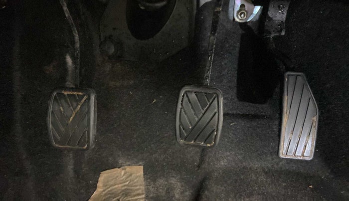 2023 Maruti New Wagon-R LXI 1.0, Petrol, Manual, 2,330 km, Pedals