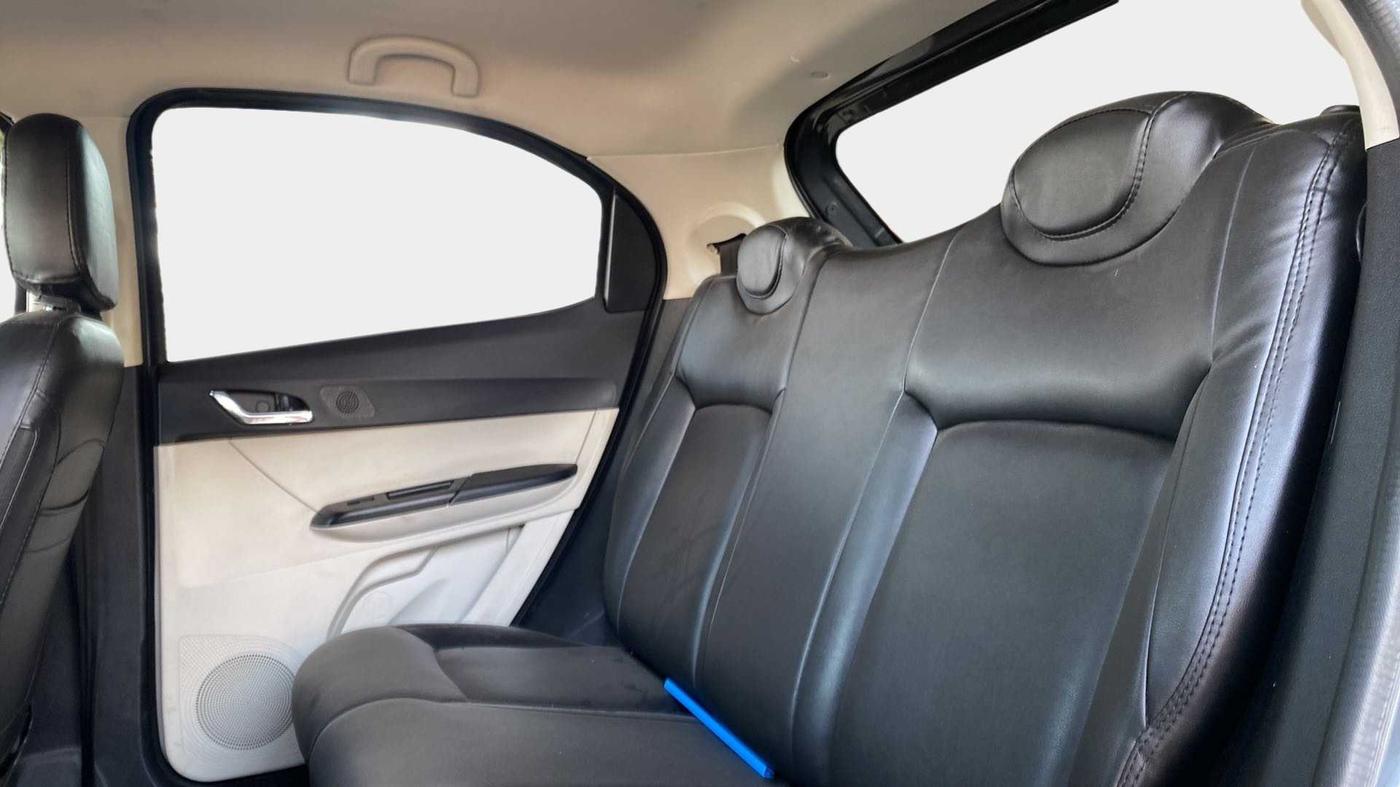 2022 Tata Tiago XZ PLUS CNG, CNG, Manual, 8,286 km, Right Side Rear Door Cabin