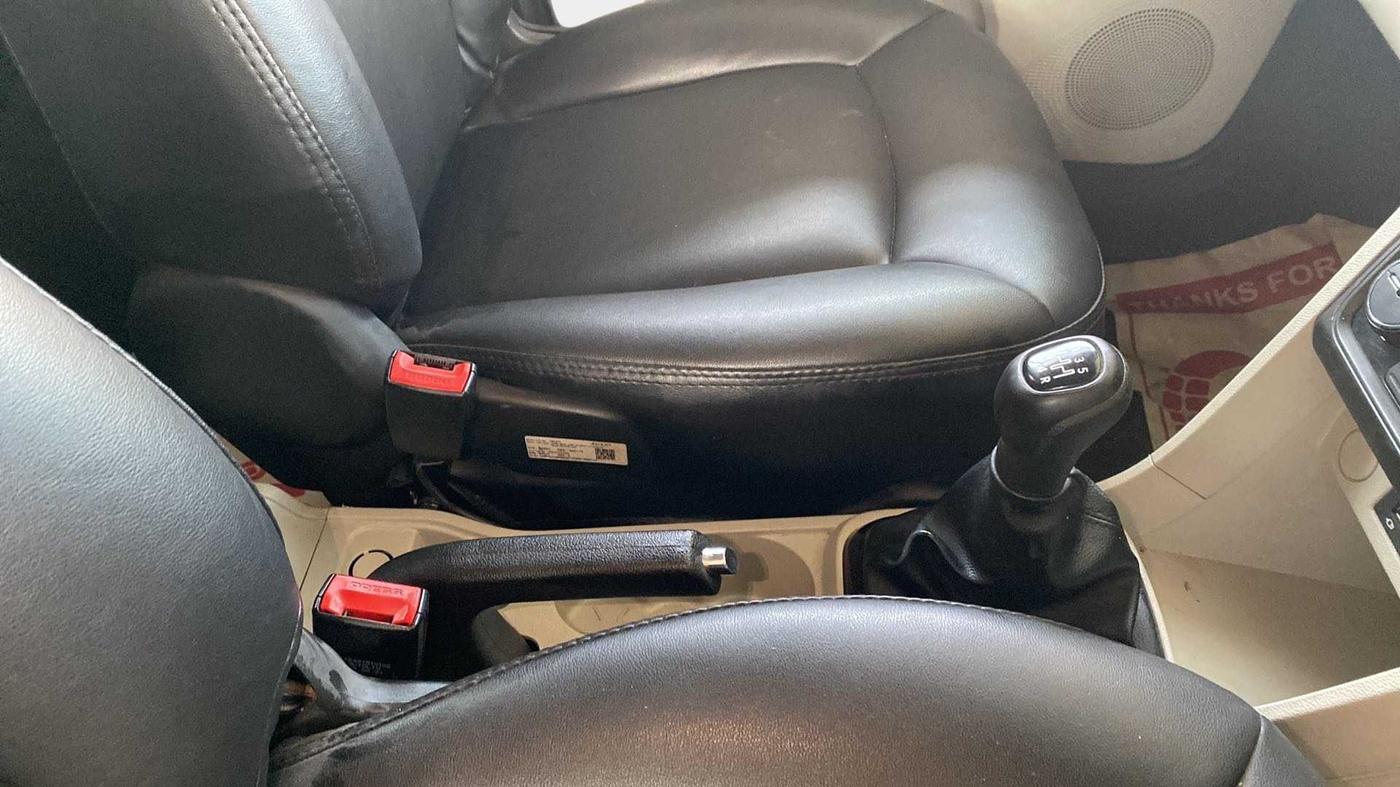 2022 Tata Tiago XZ PLUS CNG, CNG, Manual, 8,286 km, Gear Lever