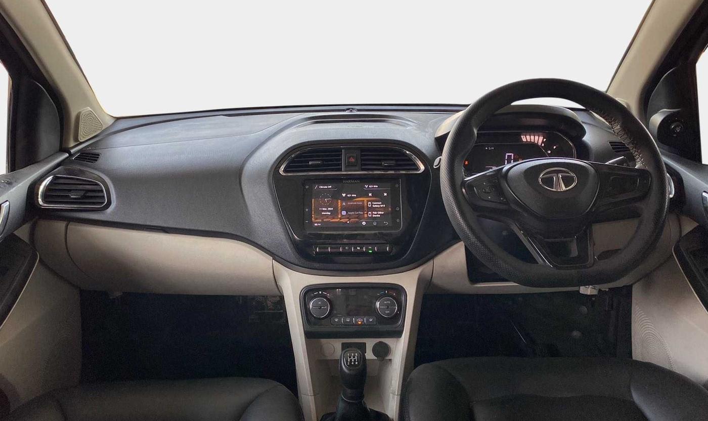 2022 Tata Tiago XZ PLUS CNG, CNG, Manual, 8,286 km, Dashboard