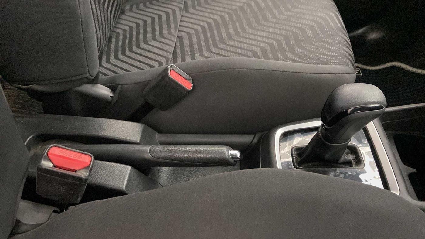 2019 Maruti Swift ZDI AMT, Diesel, Automatic, 43,836 km, Gear Lever
