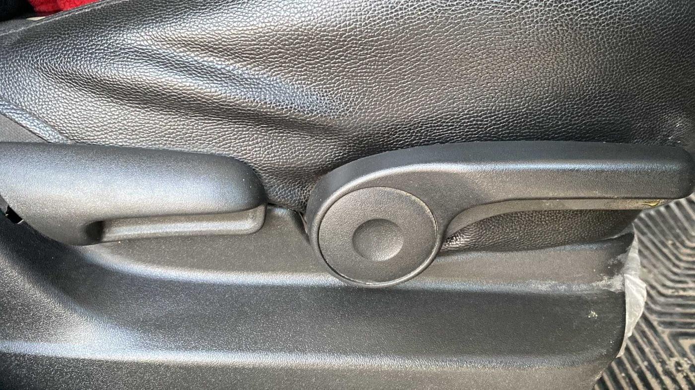 2019 Maruti Vitara Brezza ZDI PLUS, Diesel, Manual, 66,269 km, Driver Side Adjustment Panel