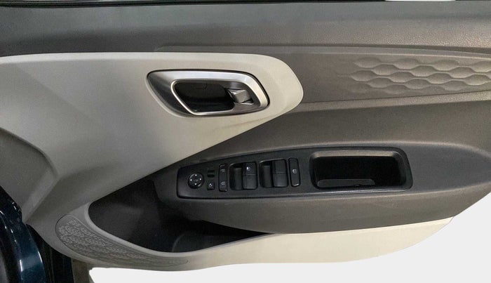 2021 Hyundai GRAND I10 NIOS SPORTZ AMT 1.2 KAPPA VTVT, Petrol, Automatic, 39,205 km, Driver Side Door Panels Control