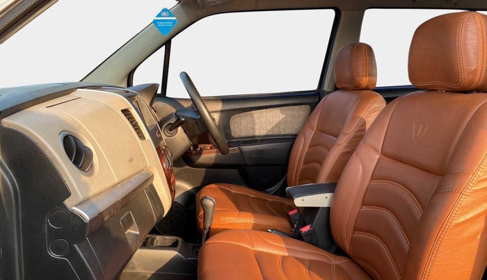2016 Maruti Wagon R 1.0 VXI AMT, Petrol, Automatic, 46,000 km, Right Side Front Door Cabin
