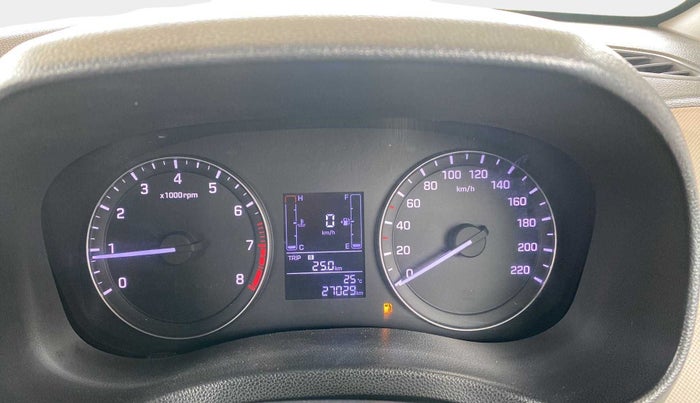 2015 Hyundai Creta SX PLUS 1.6 PETROL, Petrol, Manual, 27,006 km, Odometer Image