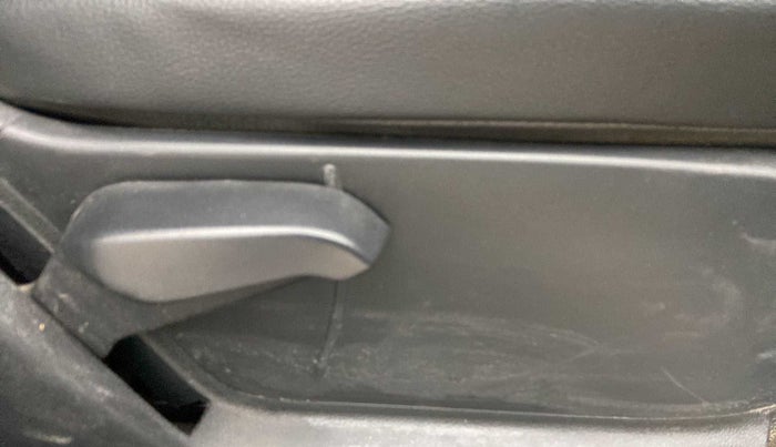 2019 Ford Ecosport TITANIUM + 1.5L PETROL AT, Petrol, Automatic, 53,764 km, Driver Side Adjustment Panel