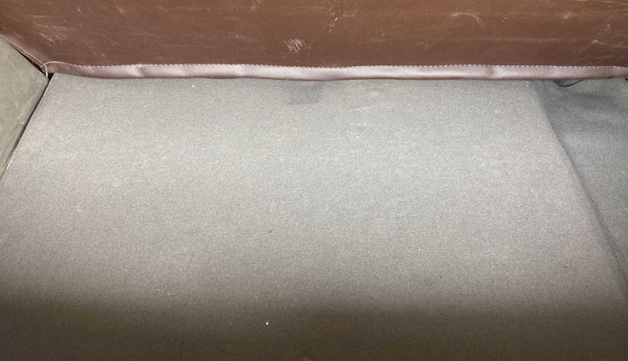 2010 Hyundai i10 SPORTZ 1.2, Petrol, Manual, 1,03,787 km, Boot Inside