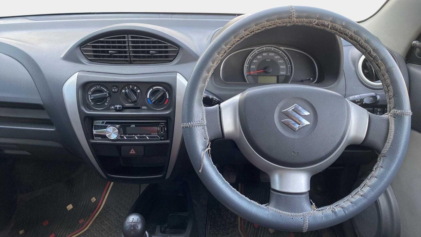 2016 Maruti Alto 800 LXI, Petrol, Manual, 24,689 km, Steering Wheel Close Up