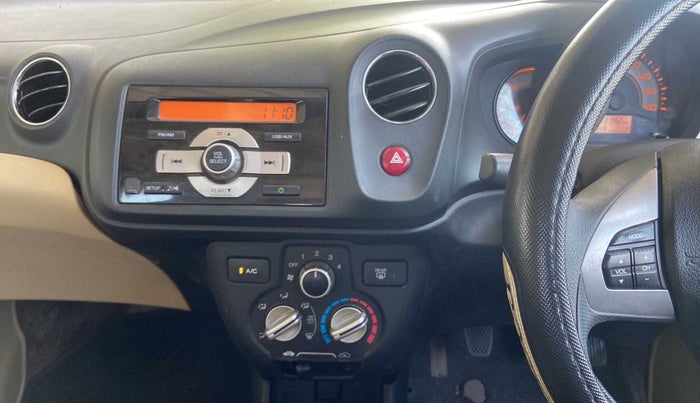 2014 Honda Brio S MT, Petrol, Manual, 13,100 km, Air Conditioner