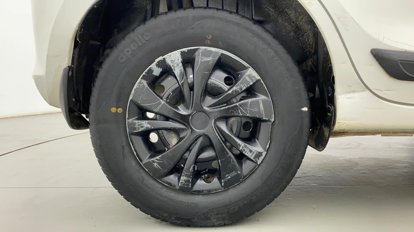 2020 Maruti Swift LXI, Petrol, Manual, 44,817 km, Right Rear Wheel