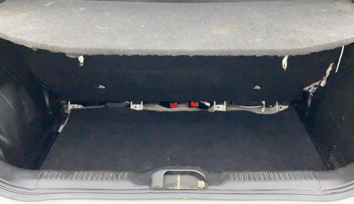 2020 Maruti Swift LXI, Petrol, Manual, 44,817 km, Boot Inside