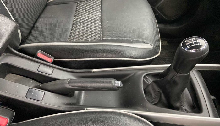 2017 Maruti Baleno DELTA PETROL 1.2, Petrol, Manual, 68,670 km, Gear Lever