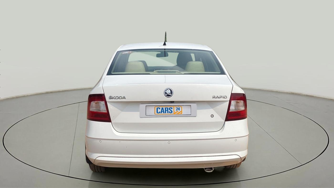2019 Skoda Rapid AMBITION 1.6 MPI MT, Petrol, Manual, 27,463 km, Back/Rear