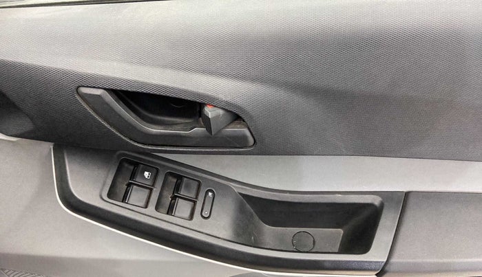2021 Tata Tiago XZ PETROL, Petrol, Manual, 31,532 km, Driver Side Door Panels Control