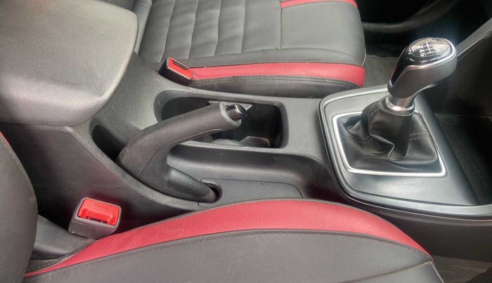 2022 Hyundai Creta EX 1.5 PETROL, Petrol, Manual, 15,137 km, Gear Lever