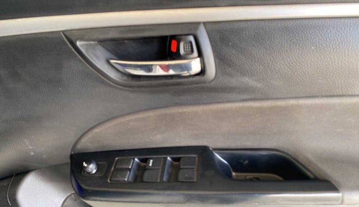 2013 Maruti Swift VXI, Petrol, Manual, 74,586 km, Driver Side Door Panels Control