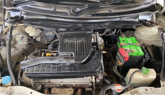 2013 Maruti Swift VXI, Petrol, Manual, 74,586 km, Open Bonet