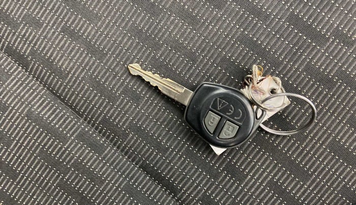2018 Maruti IGNIS DELTA 1.2 AMT, Petrol, Automatic, 39,705 km, Key Close Up