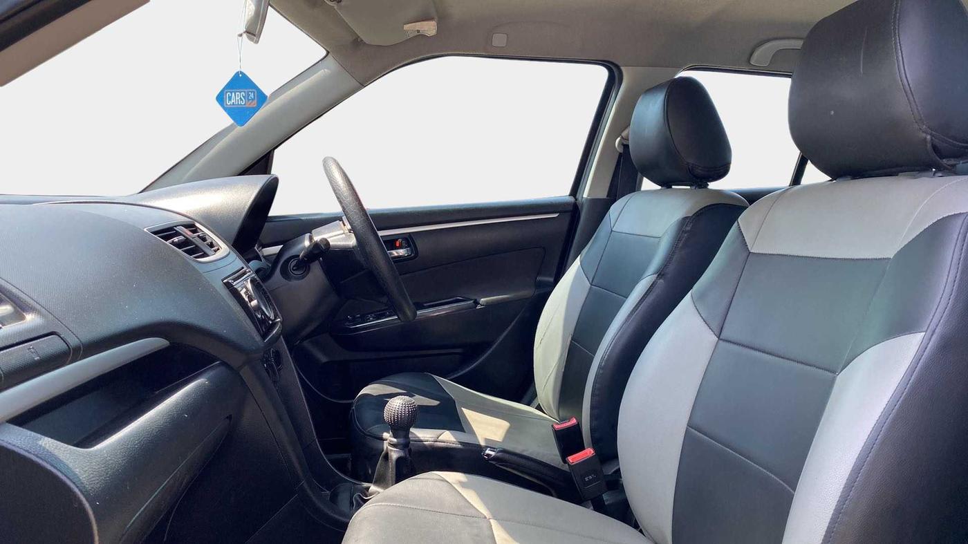 2012 Maruti Swift VXI, Petrol, Manual, 74,533 km, Right Side Front Door Cabin