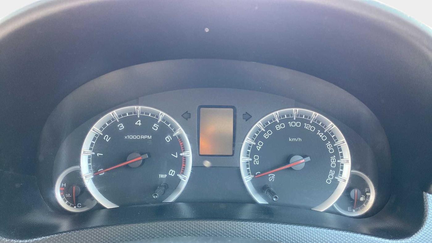 2012 Maruti Swift VXI, Petrol, Manual, 74,533 km, Odometer Image