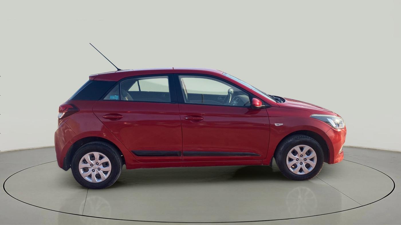 2015 Hyundai Elite i20 MAGNA 1.2, Petrol, Manual, 30,016 km, Right Side View