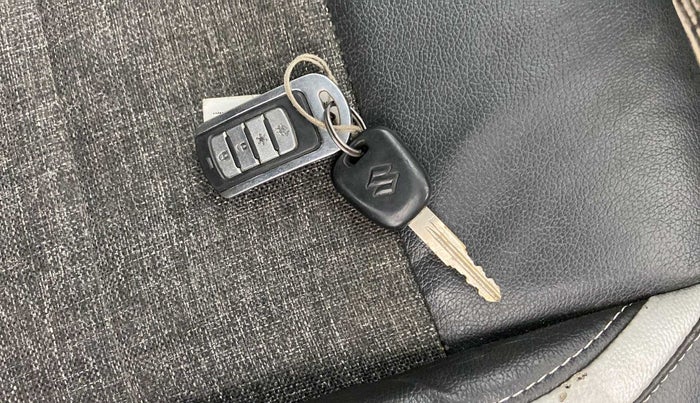 2013 Maruti Alto 800 LXI, Petrol, Manual, 34,810 km, Key Close Up