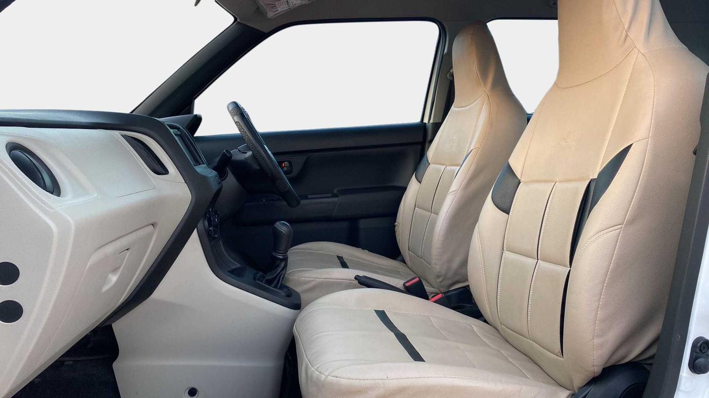 2020 Maruti New Wagon-R LXI 1.0, Petrol, Manual, 20,596 km, Right Side Front Door Cabin