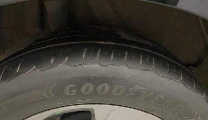 2020 Hyundai Verna SX 1.5 VTVT IVT, Petrol, Automatic, 82,278 km, Right Rear Tyre Tread