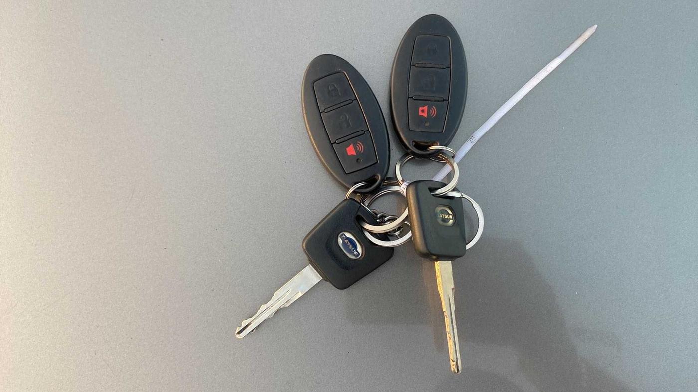 2018 Datsun Go T, Petrol, Manual, 61,993 km, Key Close Up