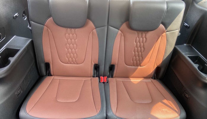 2022 Hyundai ALCAZAR 2.0 SIGNATURE (O) AT 6STR, Petrol, Automatic, 6,907 km, Third Seat Row ( optional )