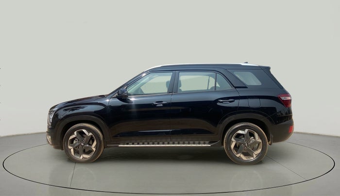 2022 Hyundai ALCAZAR 2.0 SIGNATURE (O) AT 6STR, Petrol, Automatic, 6,907 km, Left Side