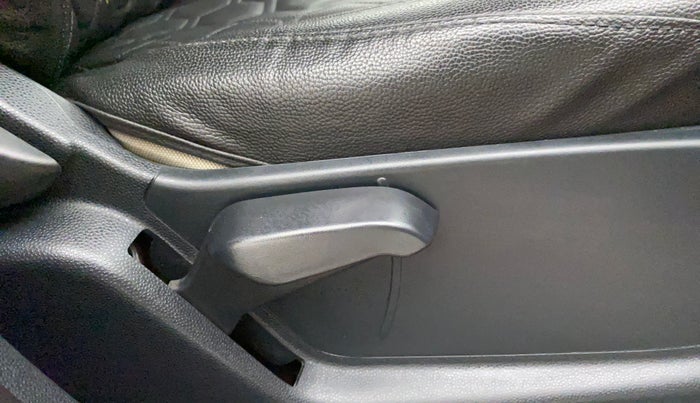 2019 Ford Ecosport TITANIUM 1.5L PETROL, Petrol, Manual, 33,140 km, Driver Side Adjustment Panel