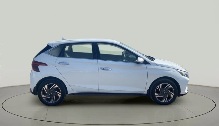 2021 Hyundai NEW I20 ASTA 1.0 GDI TURBO DCT, Petrol, Automatic, 20,237 km, Right Side View