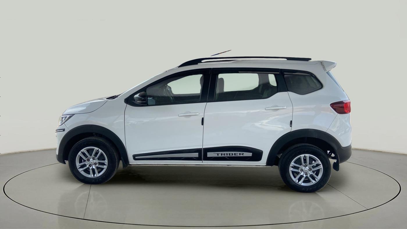 2022 Renault TRIBER RXT, Petrol, Manual, 17,247 km, Left Side