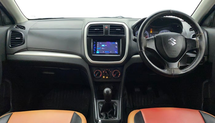 2017 Maruti Vitara Brezza LDI (O), Diesel, Manual, 82,318 km, Dashboard