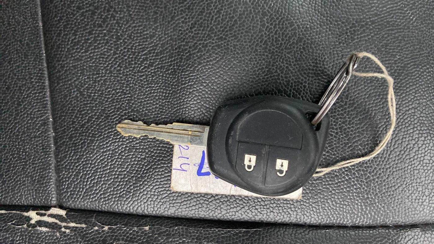 2017 Maruti Baleno DELTA PETROL 1.2, Petrol, Manual, 66,128 km, Key Close Up