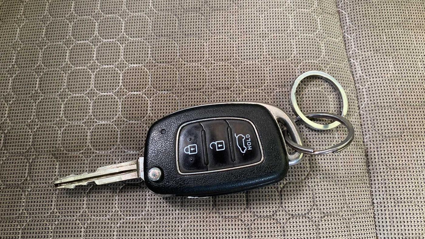 2017 Hyundai Elite i20 ASTA 1.2, CNG, Manual, 77,465 km, Key Close Up