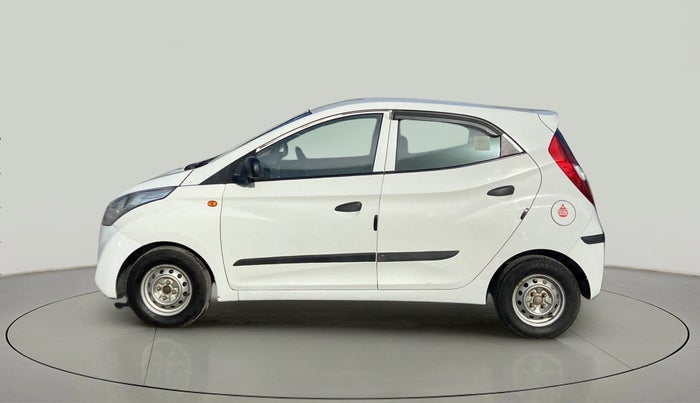 2017 Hyundai Eon ERA +, Petrol, Manual, 33,001 km, Left Side
