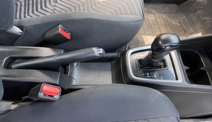 2018 Maruti Swift VXI AMT, Petrol, Automatic, 19,201 km, Gear Lever